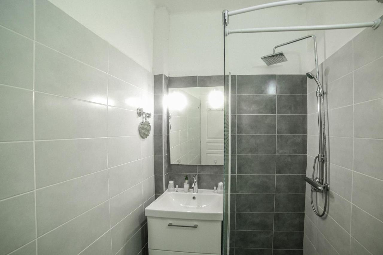 Le Fanal Hotel Argeles-sur-Mer Bagian luar foto